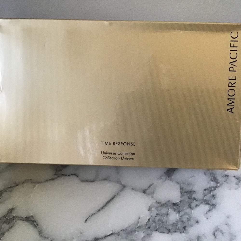 Amore Pacific TIME RESPONSE Universe Collection